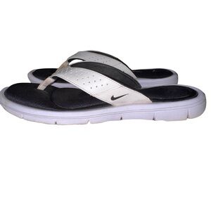 Nike Comfort Footbed Thong Sandals Womens 7 Black White Athletic Flip Flops
